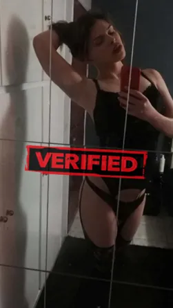 Ashley Lewd Finde eine Prostituierte Planken