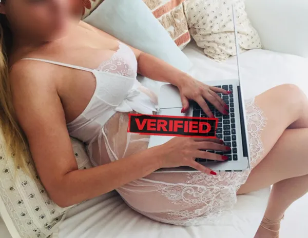 Aimee Cunnilingus Prostituierte Montreux