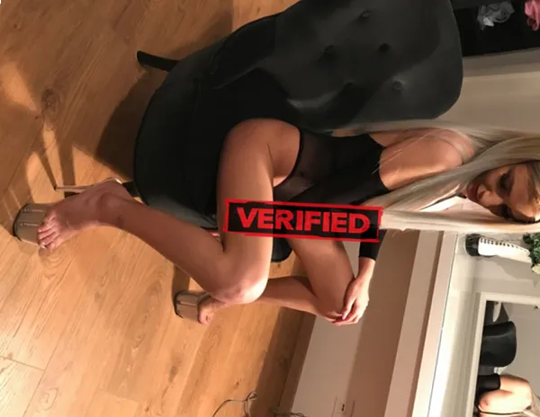 Leah Cunnilingus Finde eine Prostituierte Planken